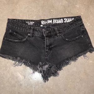 volcom black jean shorts